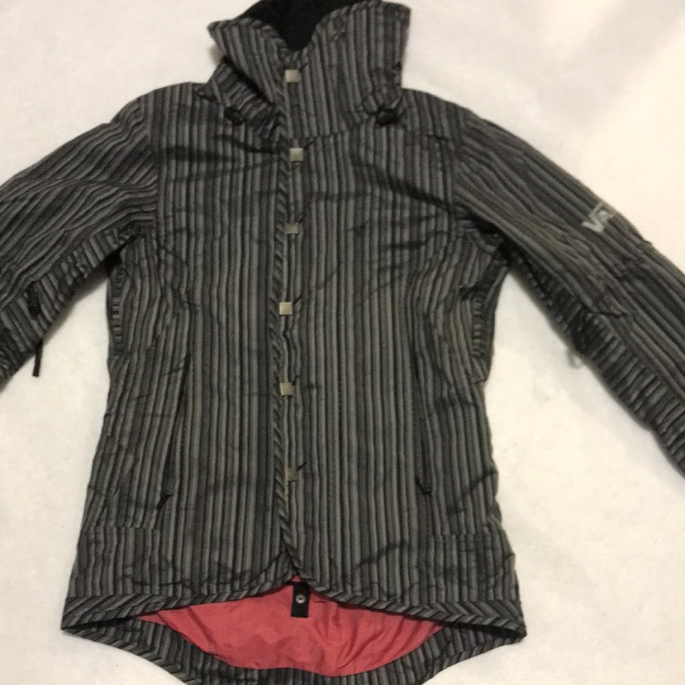 Vans Off the Wall Womens Winter Snow Ski Jacket Size Medium heavy winter jacket